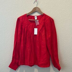 NWT Flawless Ruched Long Sleeve Blouse with Covered Fabric Detail Buttons size M